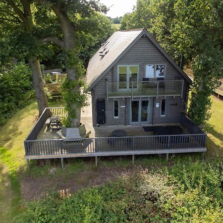 Ilodge Ultra Louth  Exterior foto